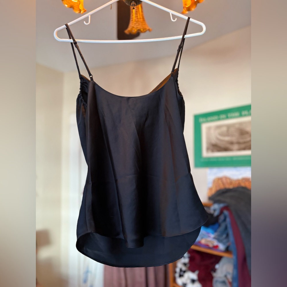 Aritzia Wilfred Allusion Satin Camisole in Black Size Small - Picture 2 of 8